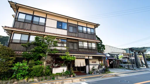 雲仙温泉　名湯の宿　　雲仙いわき旅館