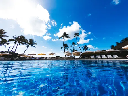鹿児島の子連れにおすすめのプール付きホテル29選！屋内プールや幼児プールを完備したホテルもご紹介！